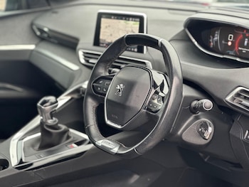 Used Peugeot 3008 2018 for sale - 77376285: Photo