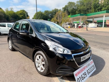 Used Peugeot 208 2017 for sale - 79358107: Photo