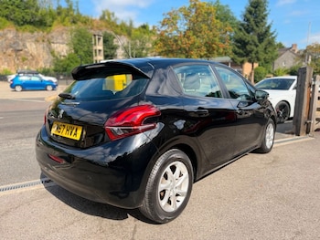 Used Peugeot 208 2017 for sale - 79358107: Photo