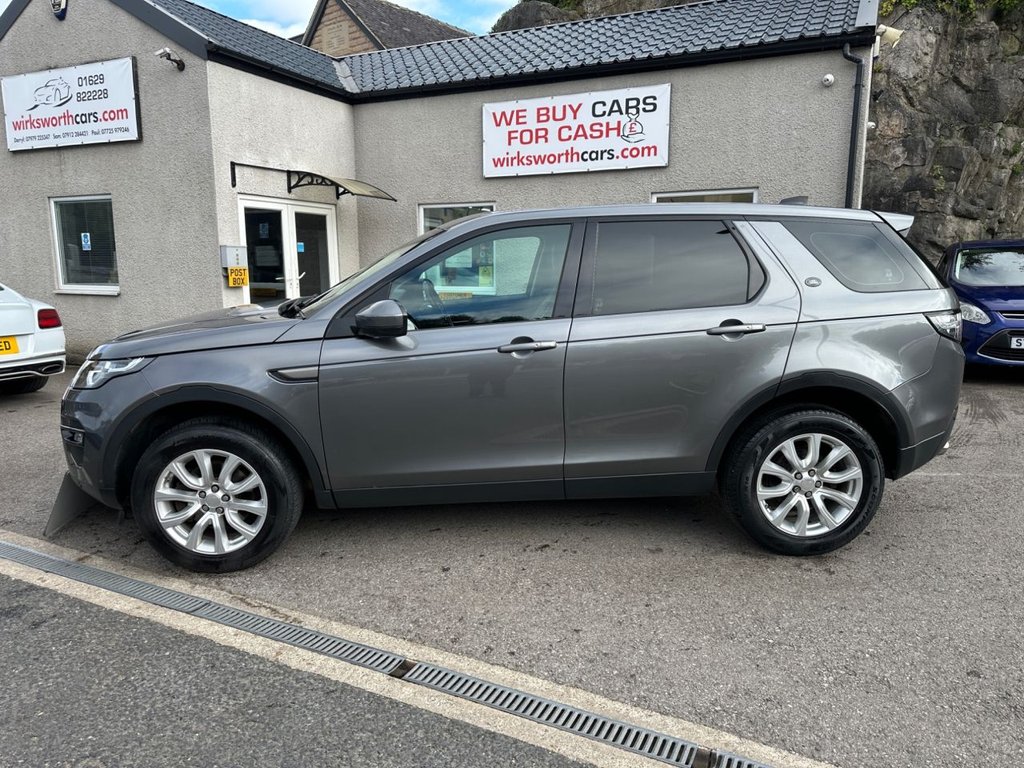 Used Land Rover Discovery Sport 2017 for sale - 76185170: Photo 3