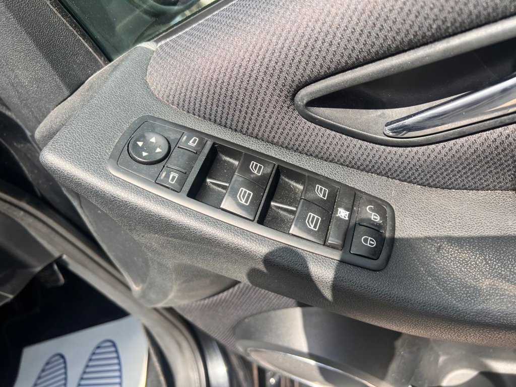 Used Mercedes-Benz B Class 2011 for sale - 76710880: Photo 15