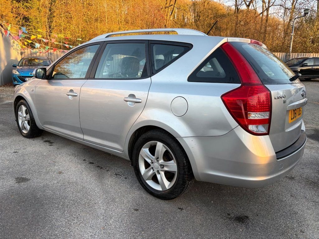 Used Kia Ceed 2011 for sale - 77384654: Photo 5