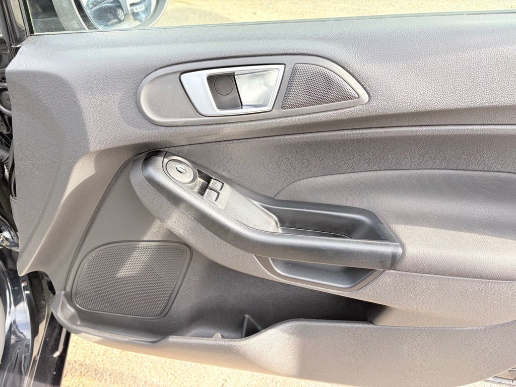 Used Ford Fiesta 2013 for sale - 77621459: Photo 11