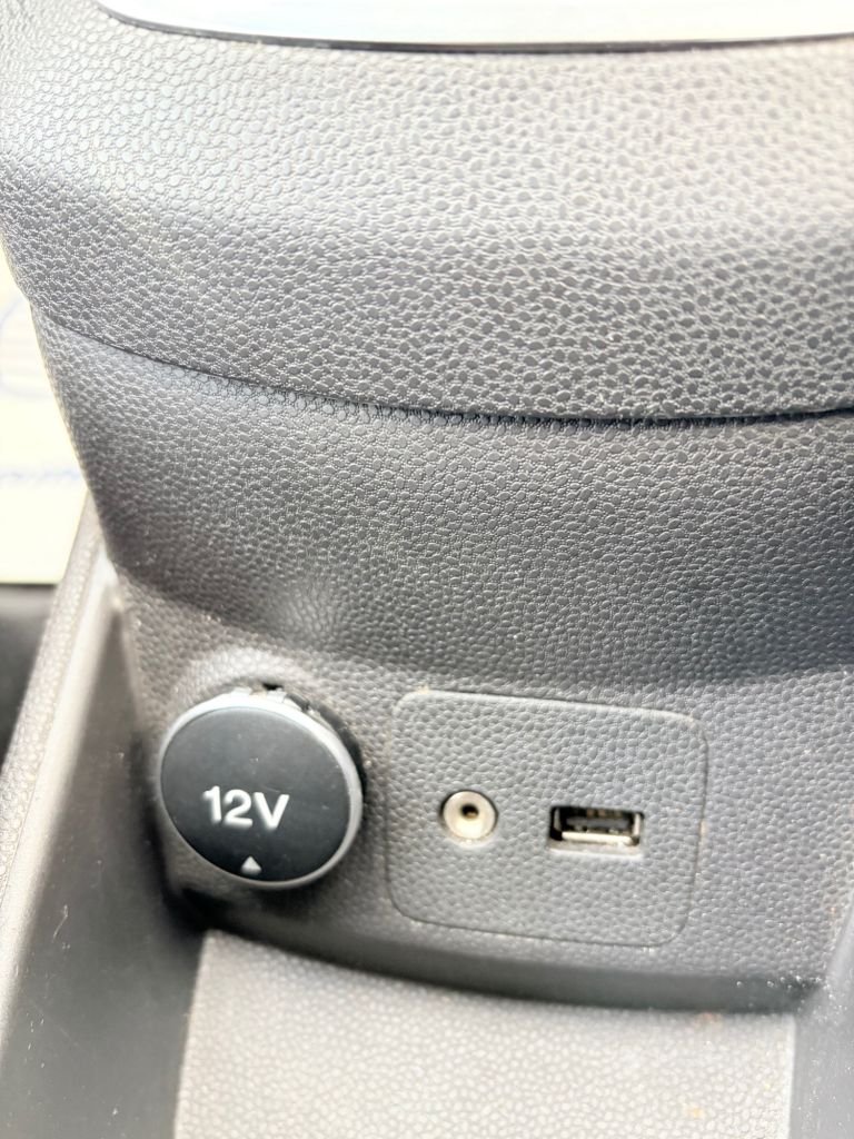 Used Ford Fiesta 2013 for sale - 77621459: Photo 14