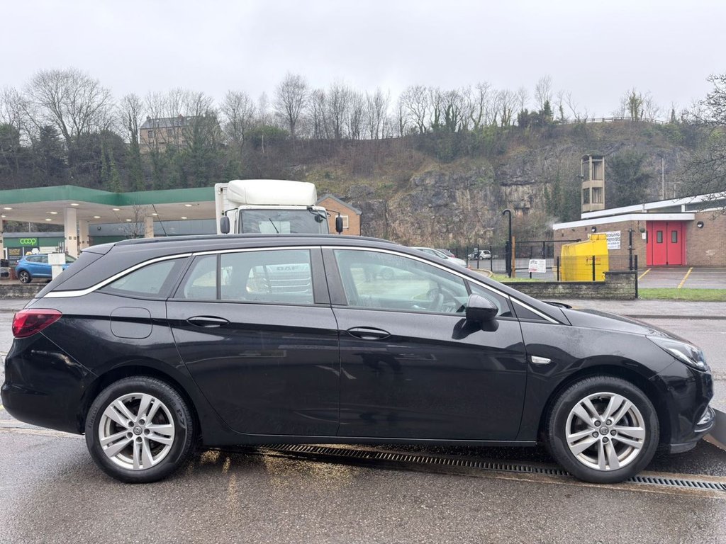Used Vauxhall Astra 2017 for sale - 77341889: Photo 12