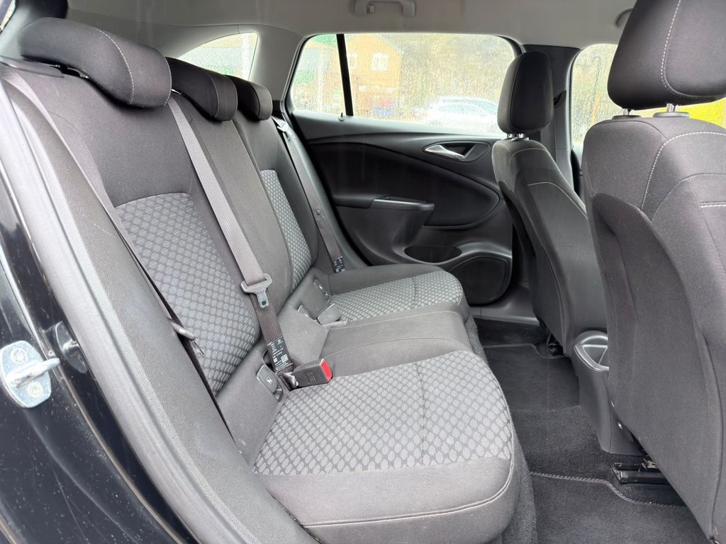 Used Vauxhall Astra 2017 for sale - 77341889: Photo 6