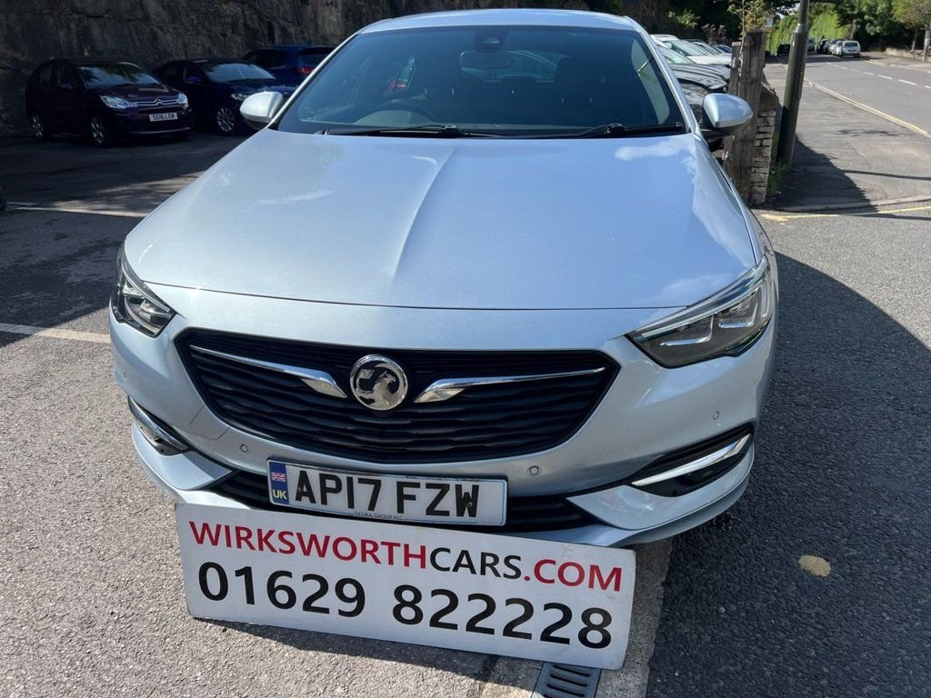 Used Vauxhall Insignia 2017 for sale - 76740307: Photo 2