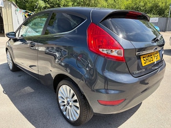 Used Ford Fiesta 2009 for sale - 78758254: Photo
