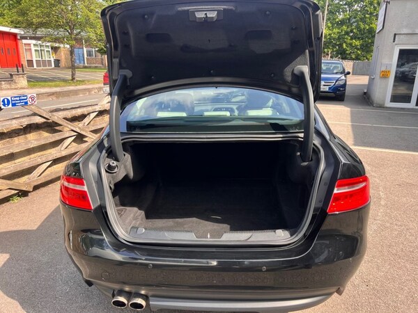 Used Jaguar XE 2017 for sale - 74964392: Photo 27