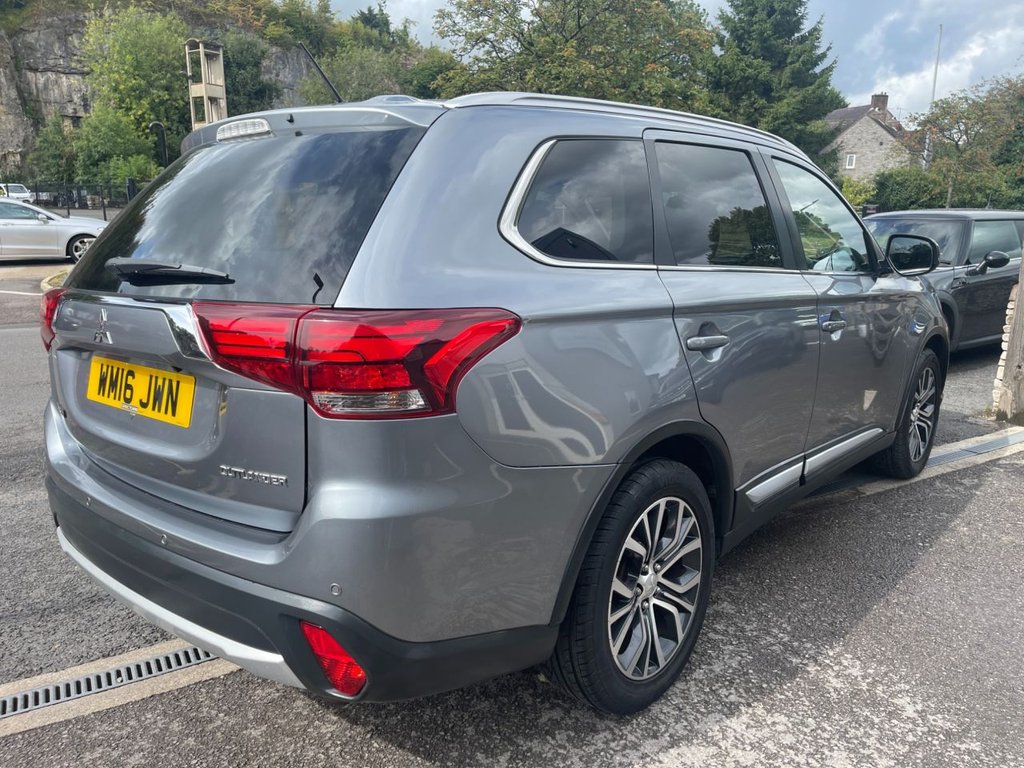 Used Mitsubishi Outlander 2016 for sale - 76172978: Photo 3