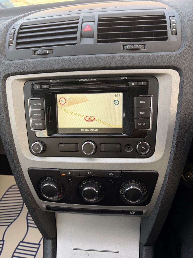 Used Skoda Octavia 2012 for sale - 76751215: Photo 14