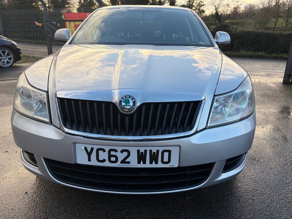 Used Skoda Octavia 2012 for sale - 76751215: Photo 2