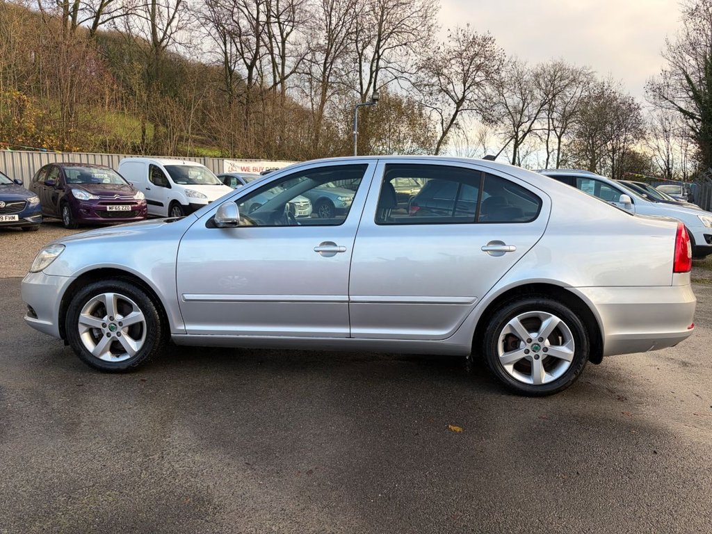 Used Skoda Octavia 2012 for sale - 76751215: Photo 4