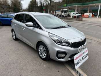 Used Kia Carens 2018 for sale - 74541862: Photo