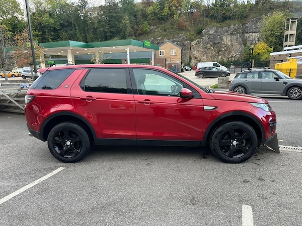 Used Land Rover Discovery Sport 2016 for sale - 76223443: Photo 4