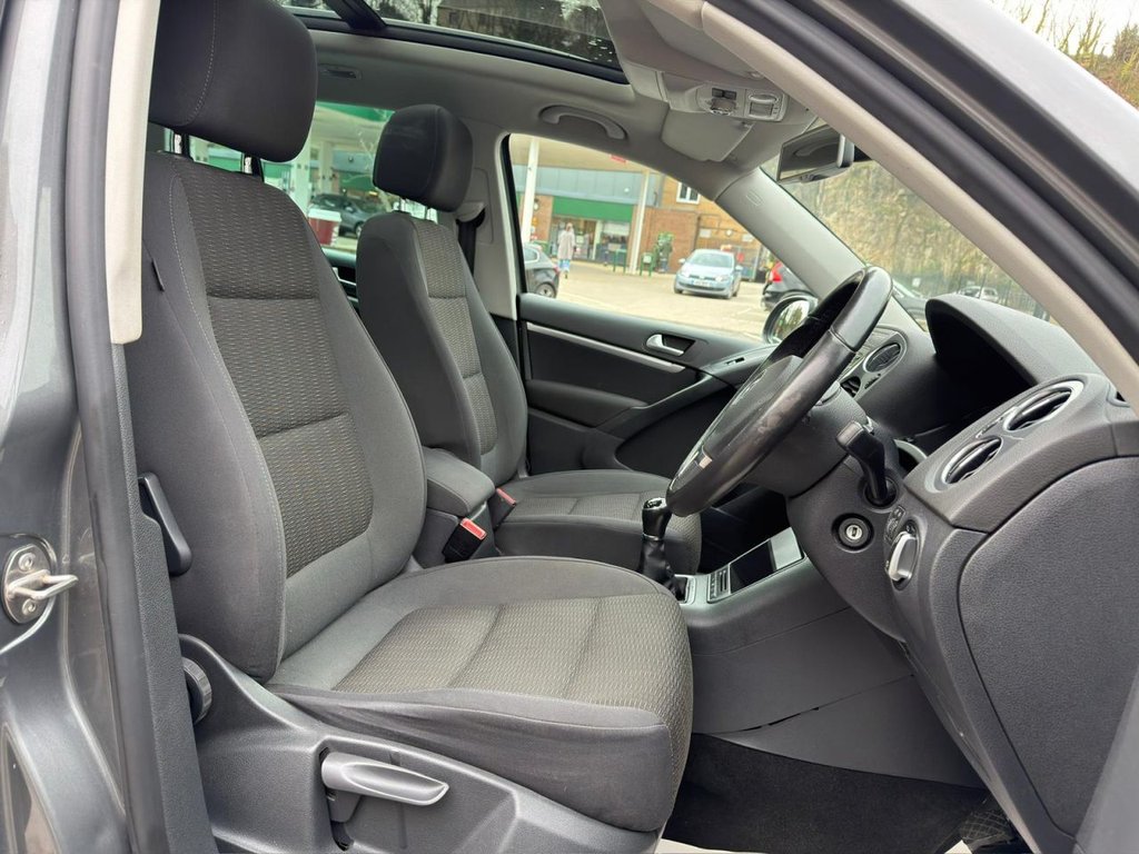 Used Volkswagen Tiguan 2012 for sale - 77905618: Photo 9