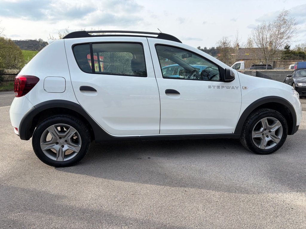 Used Dacia Sandero Stepway 2018 for sale - 78110335: Photo 14