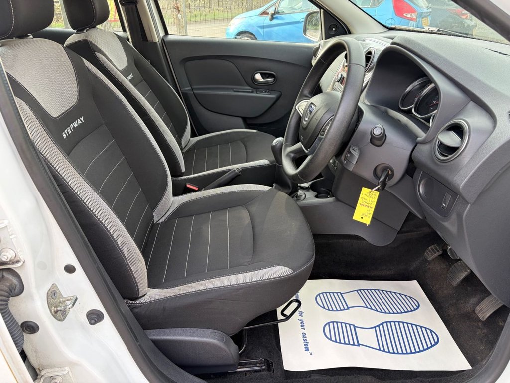 Used Dacia Sandero Stepway 2018 for sale - 78110335: Photo 6