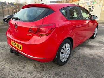 Used Vauxhall Astra 2013 for sale - 79254215: Photo