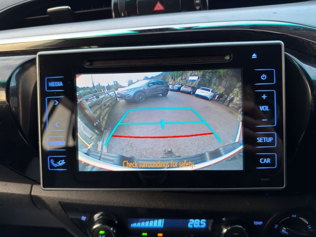 Used Toyota Hilux 2017 for sale - 76797954: Photo 10