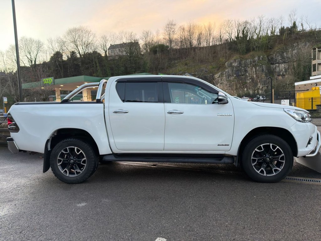 Used Toyota Hilux 2017 for sale - 76797954: Photo 12