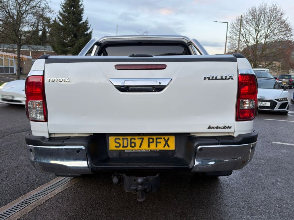 Used Toyota Hilux 2017 for sale - 76797954: Photo 14