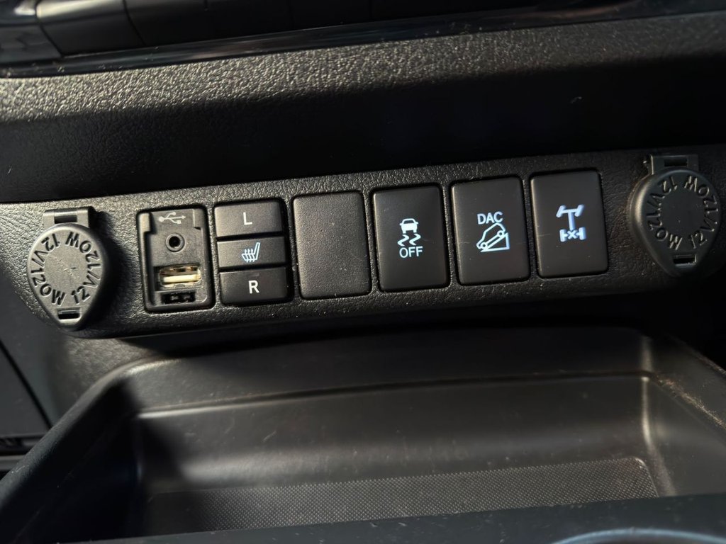 Used Toyota Hilux 2017 for sale - 76797954: Photo 20