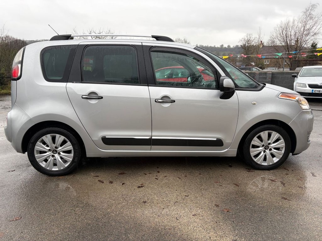 Used Citroen C3 Picasso 2011 for sale - 76820940: Photo 8