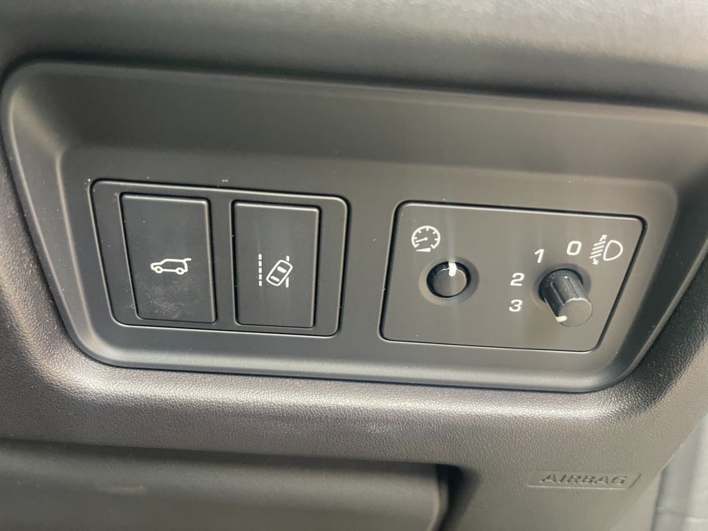 Used Land Rover Discovery Sport 2018 for sale - 76356945: Photo 25