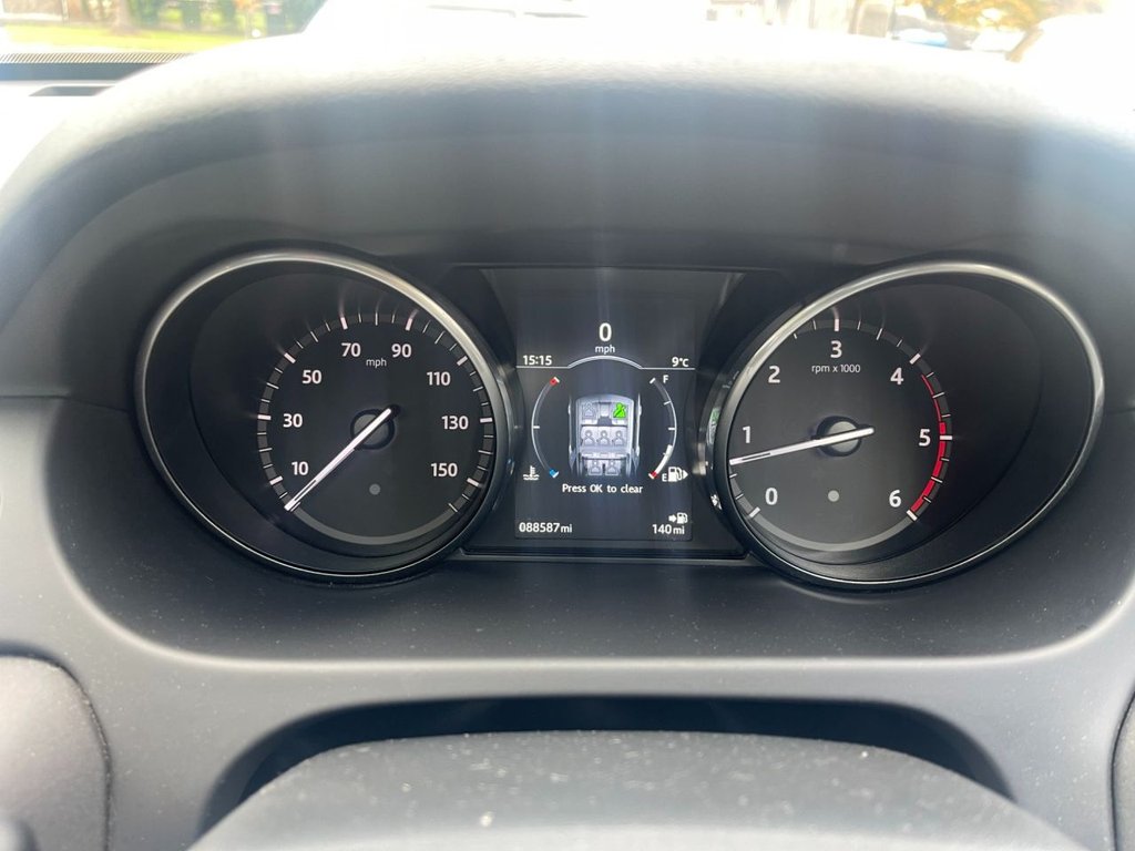 Used Land Rover Discovery Sport 2018 for sale - 76356945: Photo 26