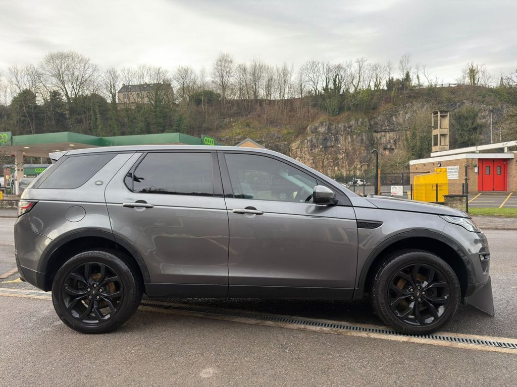Used Land Rover Discovery Sport 2015 for sale - 77212422: Photo 12