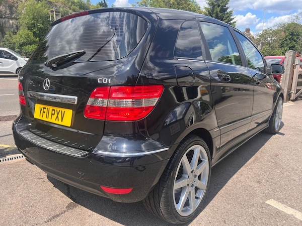 Used Mercedes-Benz B Class 2011 for sale - 75159273: Photo 5