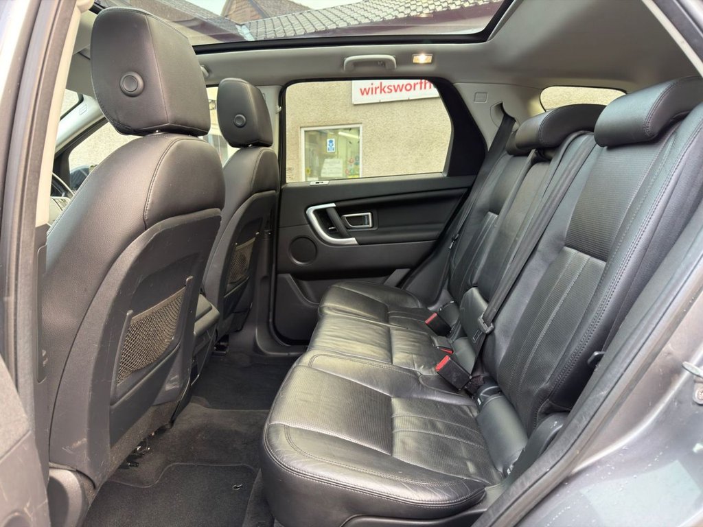 Used Land Rover Discovery Sport 2017 for sale - 76797798: Photo 14