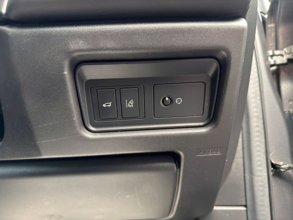 Used Land Rover Discovery Sport 2017 for sale - 76797798: Photo 20