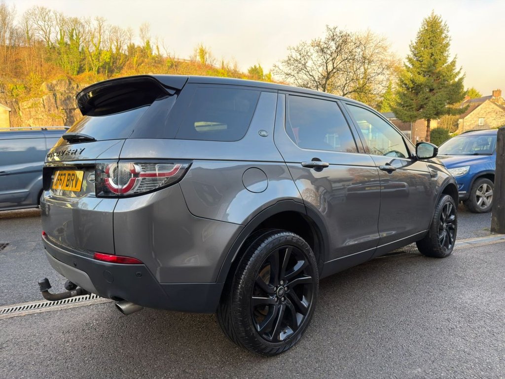 Used Land Rover Discovery Sport 2017 for sale - 76797798: Photo 3