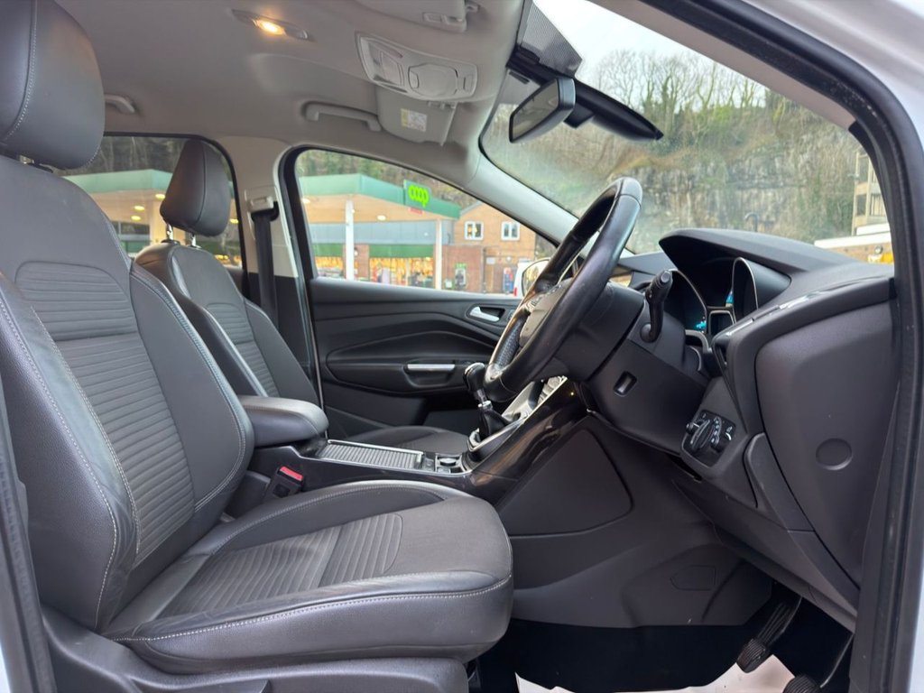 Used Ford Kuga 2018 for sale - 76900638: Photo 5