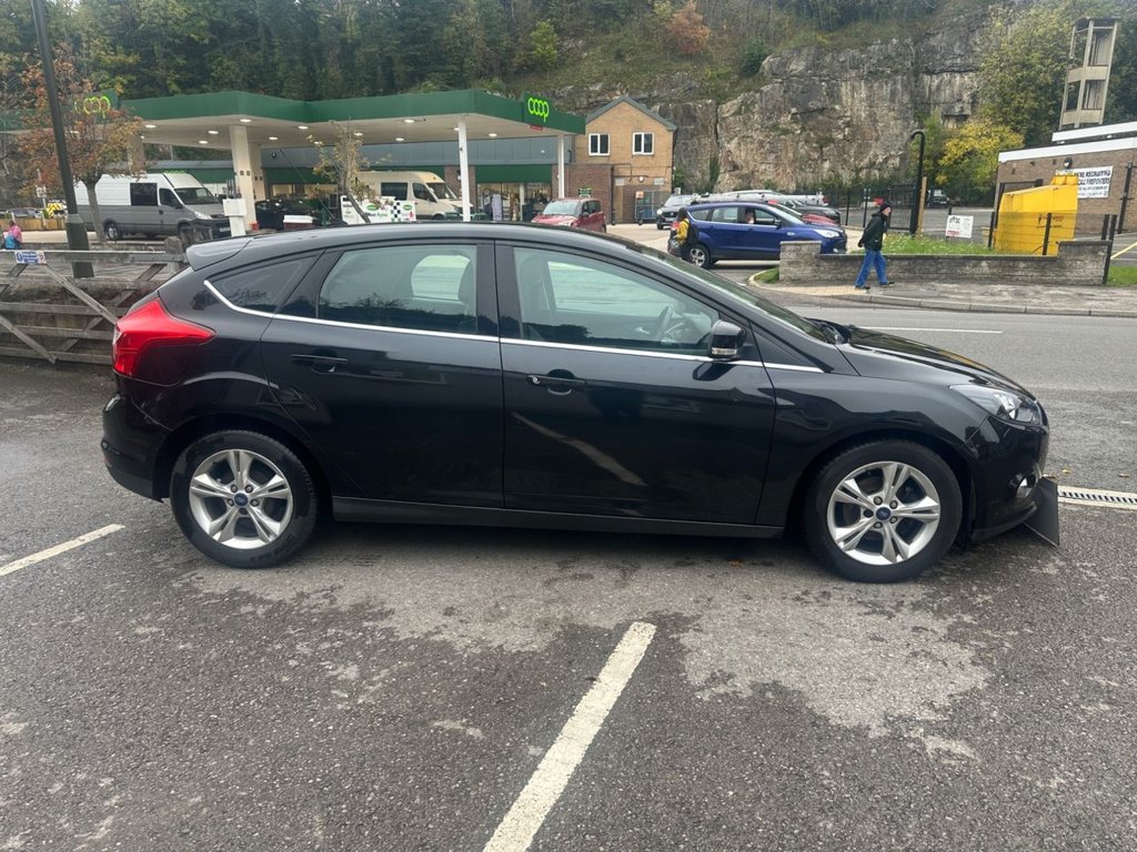 Used Ford Focus 2012 for sale - 76245366: Photo 4