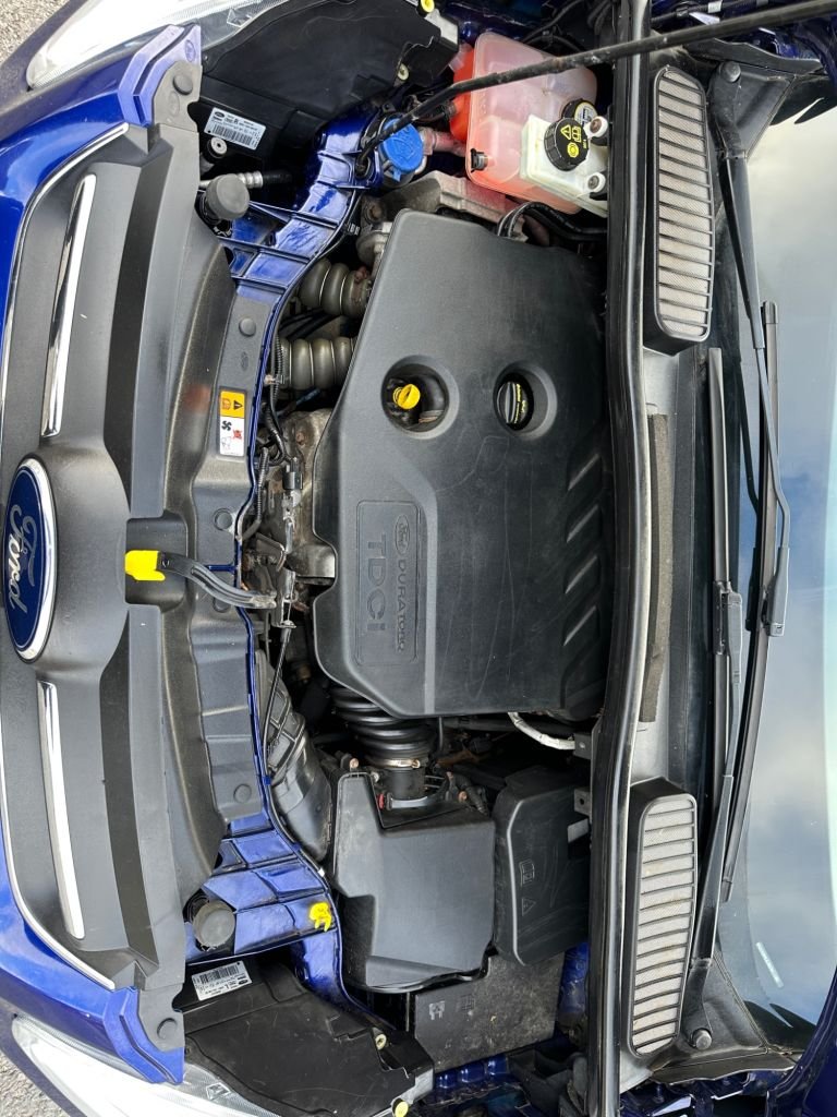 Used Ford C-Max 2015 for sale - 76203217: Photo 17