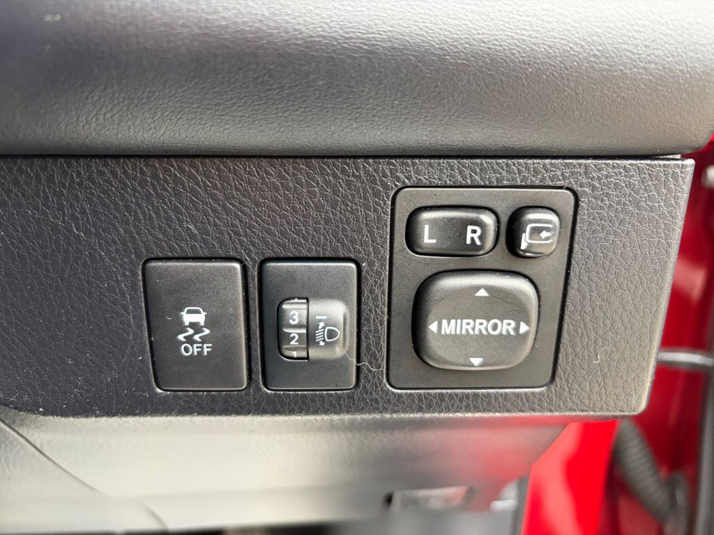 Used Toyota RAV4 2013 for sale - 77369825: Photo 19