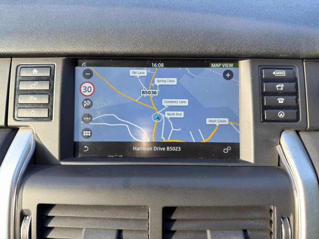 Used Land Rover Discovery Sport 2016 for sale - 77967376: Photo 10