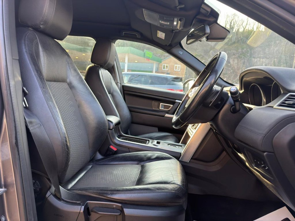 Used Land Rover Discovery Sport 2016 for sale - 77967376: Photo 5