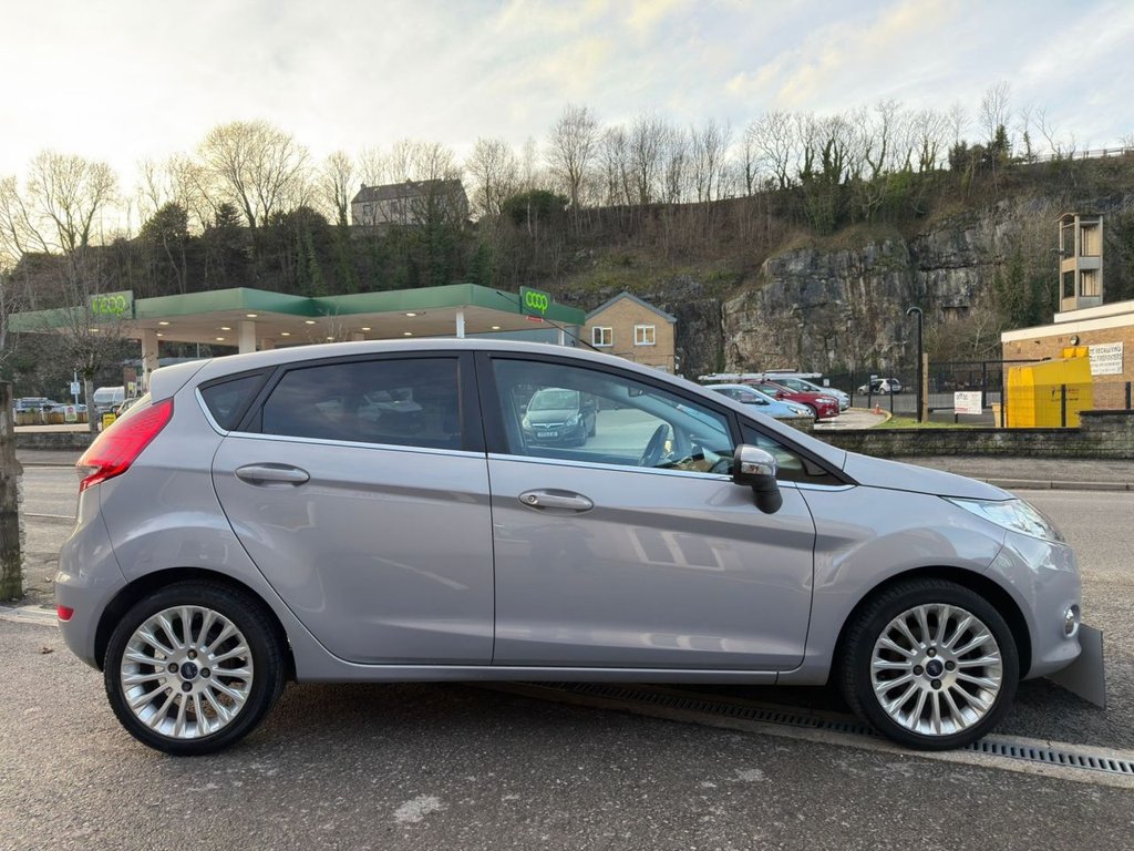 Used Ford Fiesta 2012 for sale - 77263424: Photo 12
