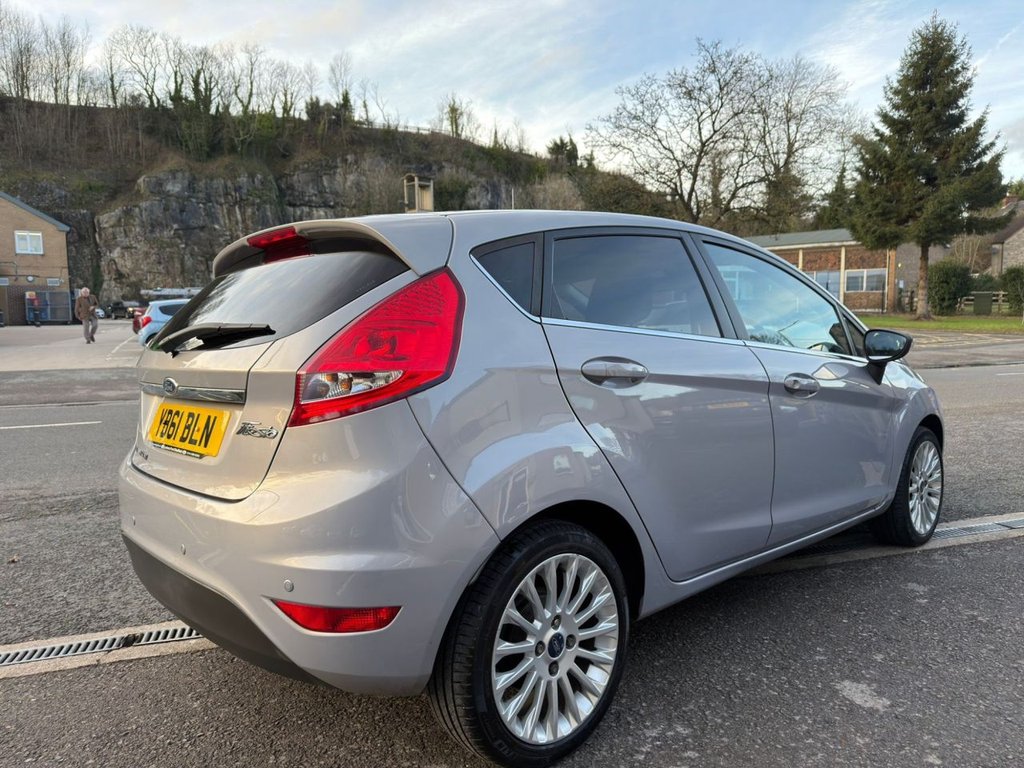 Used Ford Fiesta 2012 for sale - 77263424: Photo 3
