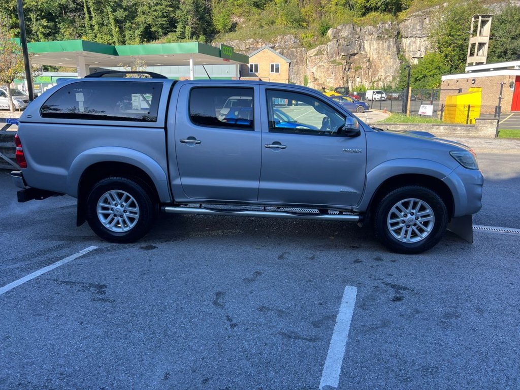 Used Toyota Hilux 2016 for sale - 76039119: Photo 13