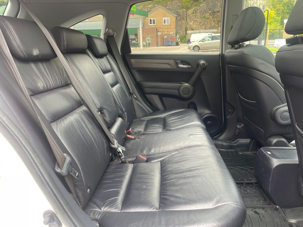 Used Honda CR-V 2010 for sale - 76147671: Photo 6