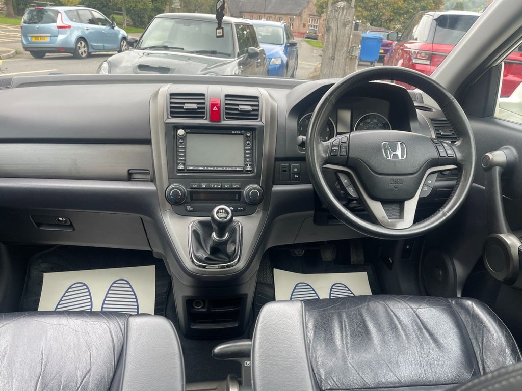 Used Honda CR-V 2010 for sale - 76147671: Photo 9