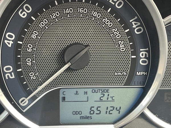 Used Toyota Auris 2013 for sale - 74947159: Photo 16