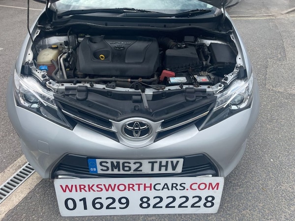Used Toyota Auris 2013 for sale - 74947159: Photo 19