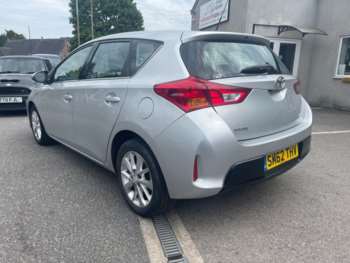 Used Toyota Auris 2013 for sale - 74947159: Photo