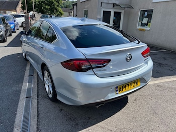 Used Vauxhall Insignia 2017 for sale - 75275910: Photo